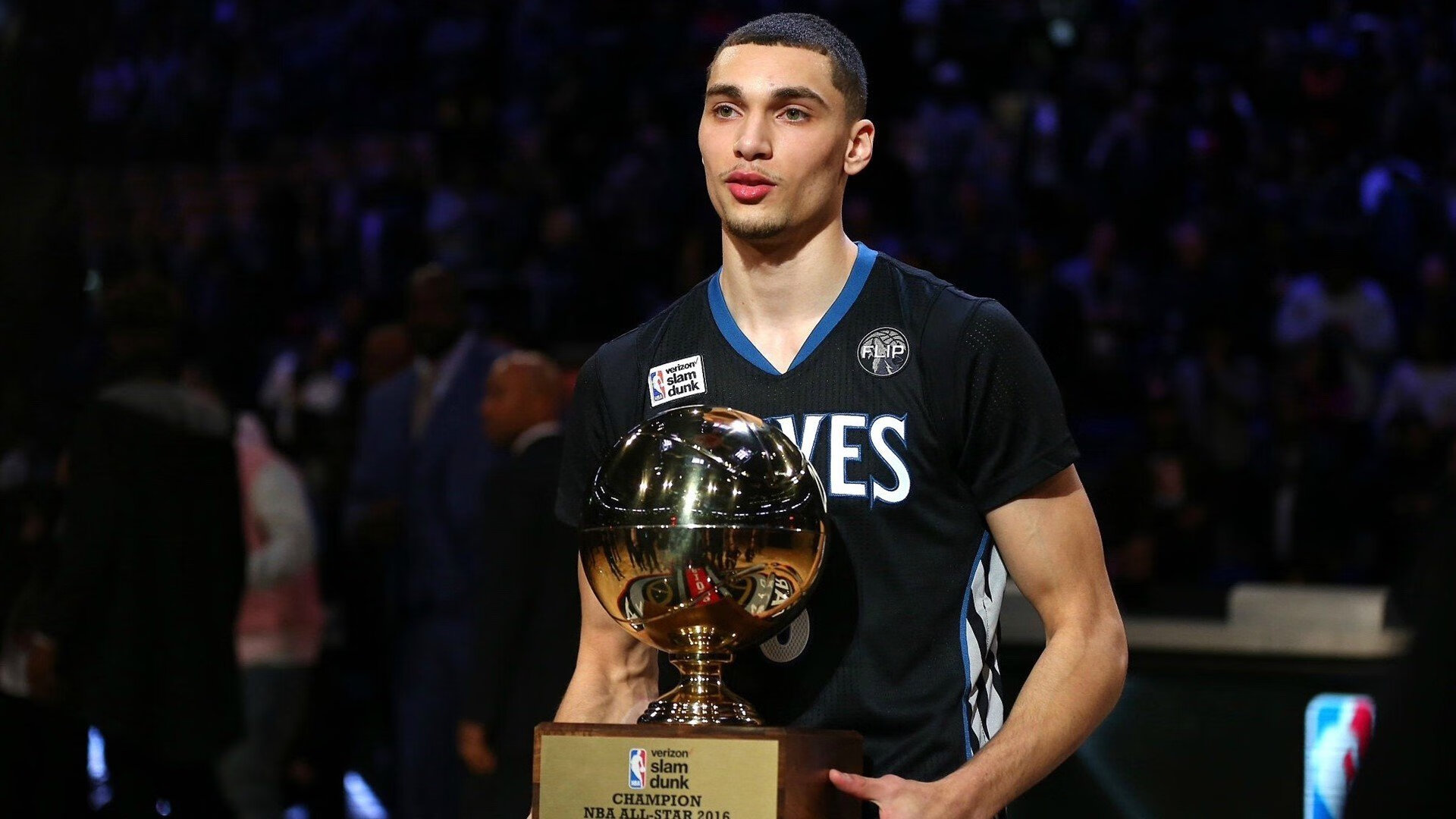 篮网踏平76人，拉梅洛·鲍尔如何用错误的篮球统治攻防两端？