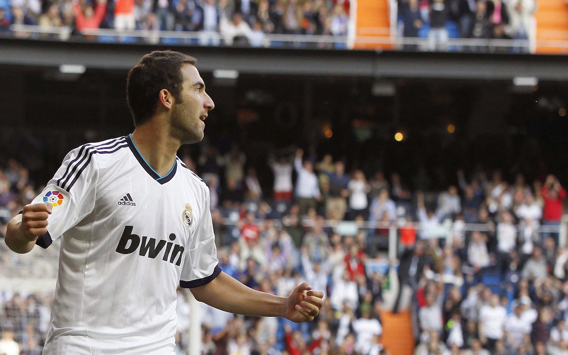 特奥爆发，国际米兰用一波流终结贝蒂斯，揭示现代足球的残酷美学