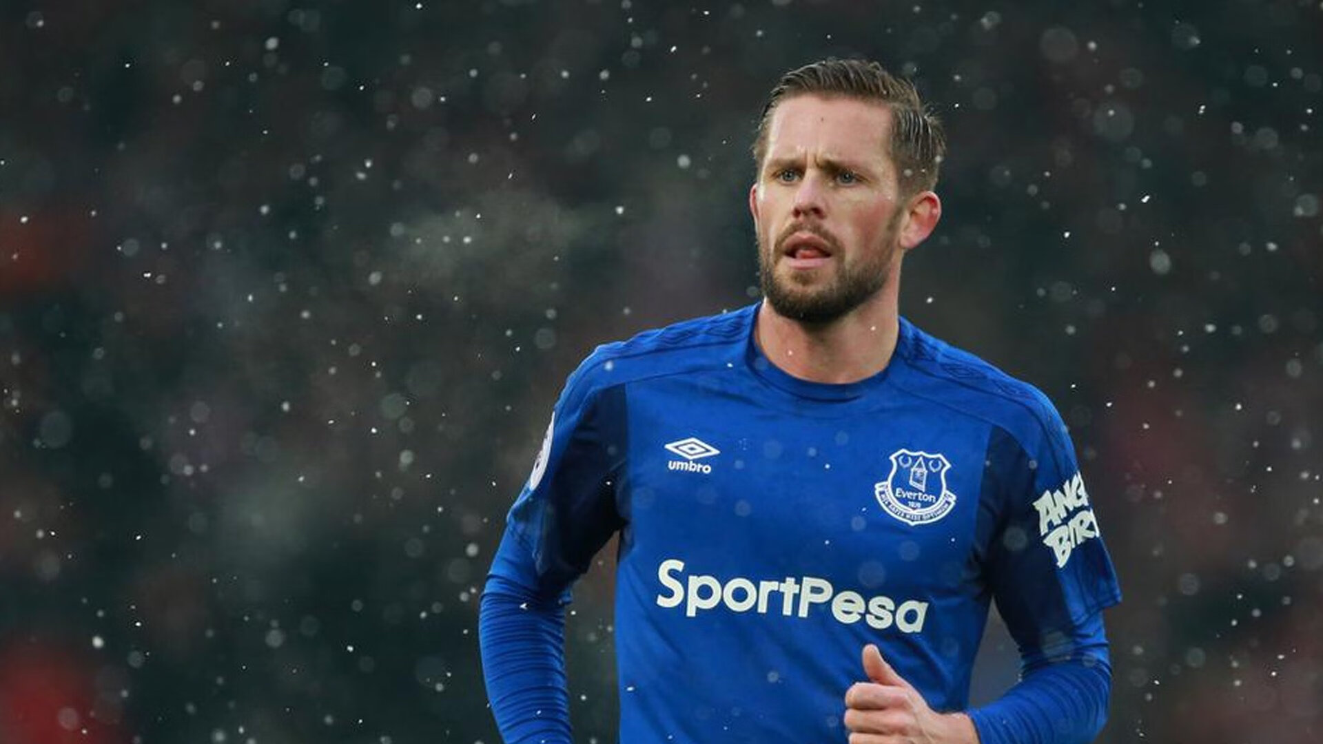 北京队防守锁死上海队，库里全程高能输出，当东方铁壁遇上西方神射